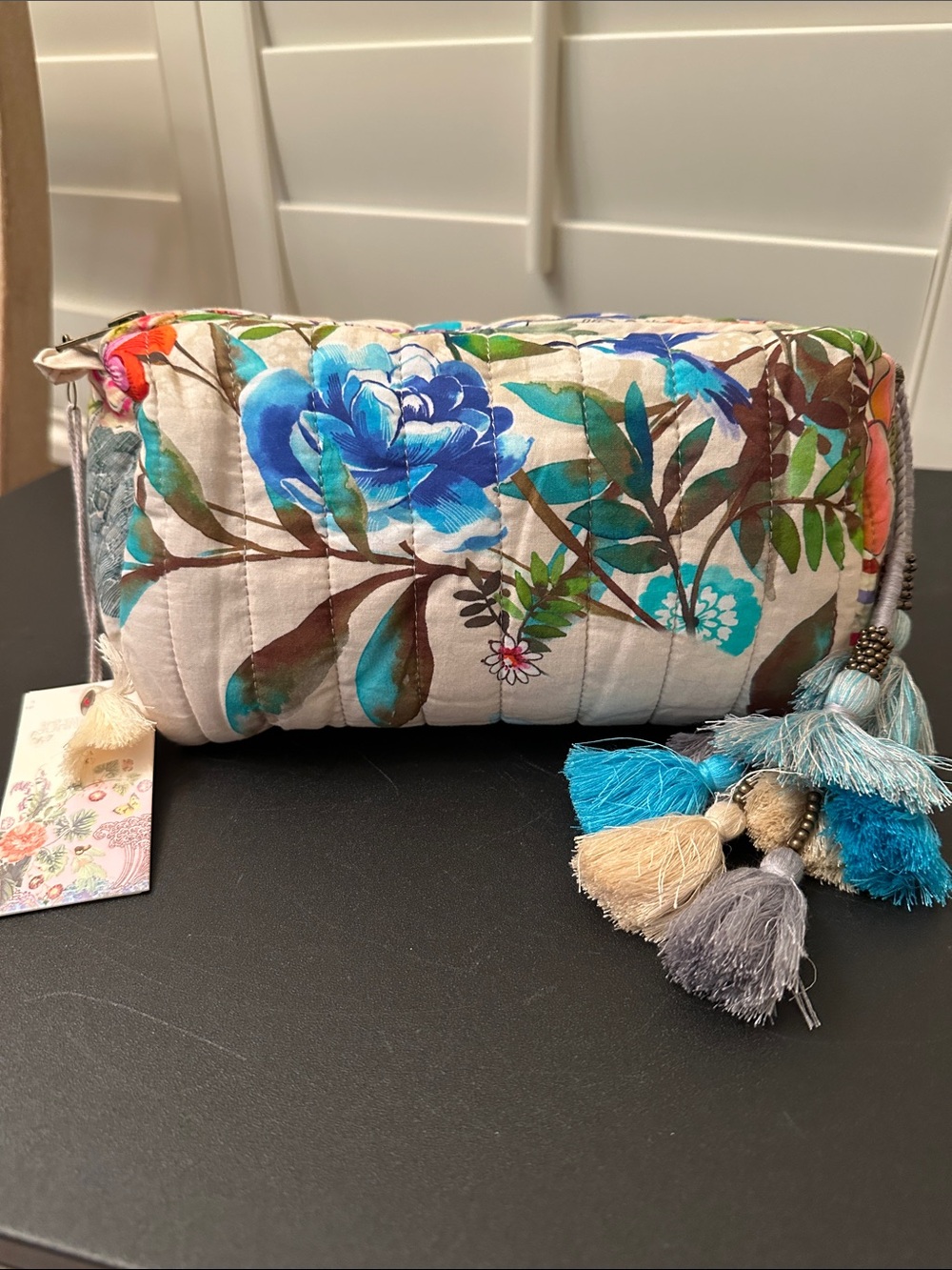 Johnny Was Dreamer Quilted floral makeup bag. NWT